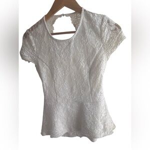 Lulu's White Lace Peplum Cap Sleeve Blouse Size Small